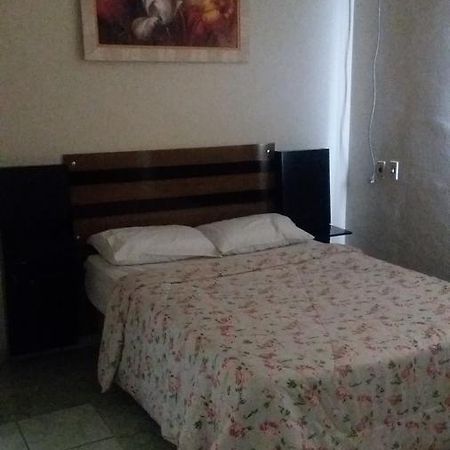 Hotel Elite Luziânia Zewnętrze zdjęcie