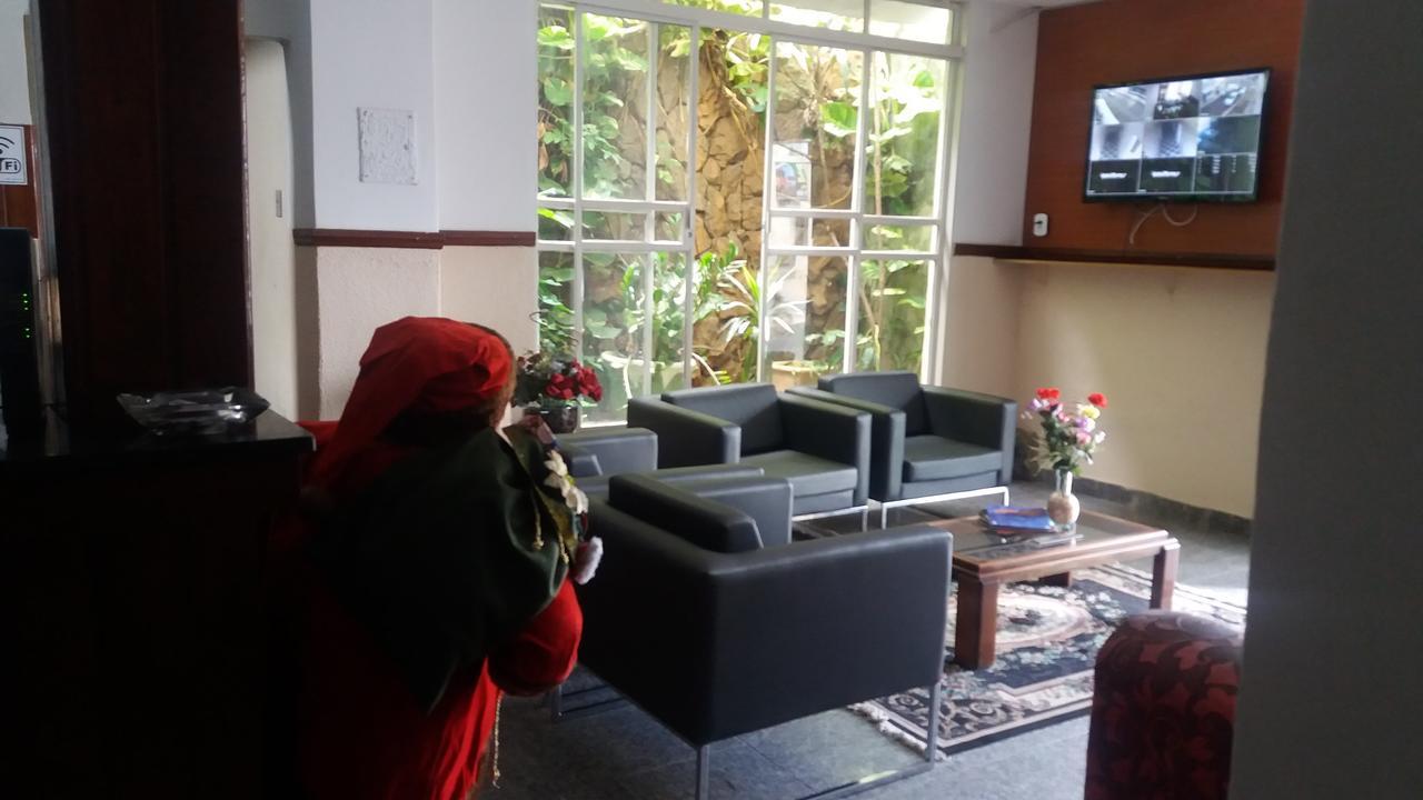 Hotel Elite Luziânia Zewnętrze zdjęcie